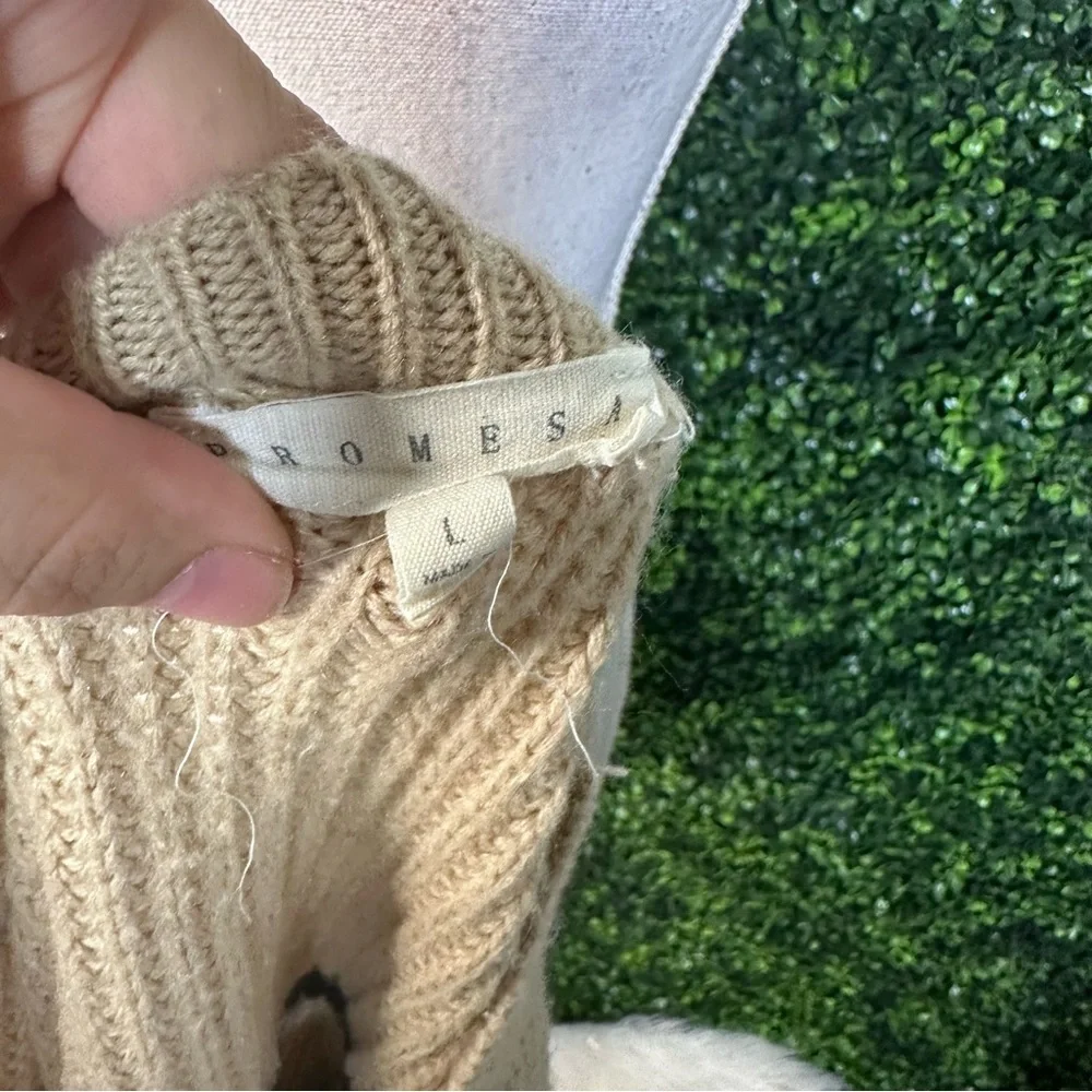 Cable knit Striped Beige and black crew‎ Sweater